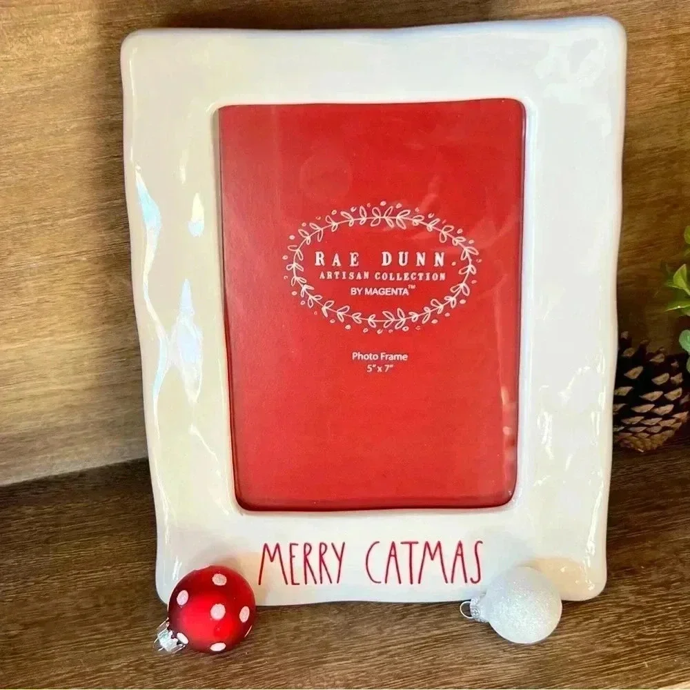 NEW Rae Dunn MERRY CATMAS - Cute Ceramic 5 x 7 Photo/Picture Frame